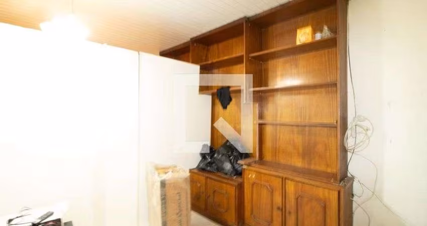 Casa à Venda - Vila Maria , 2 Quartos,  320 m2