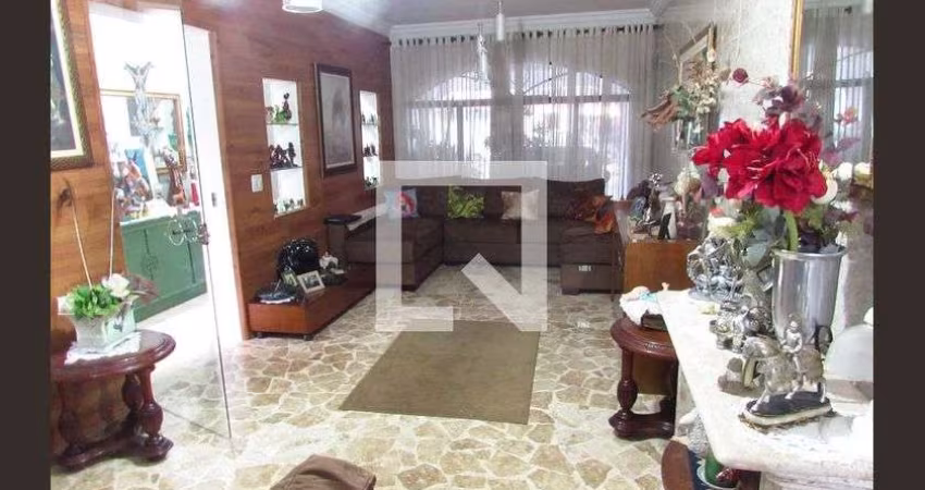 Casa à Venda - Vila Sônia, 4 Quartos,  200 m2