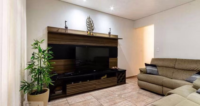 Casa à Venda - Vila Guilhermina, 3 Quartos,  150 m2