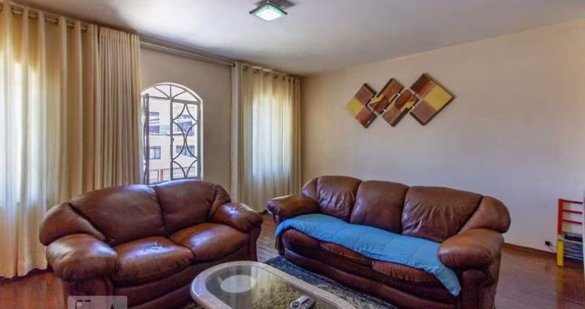 Casa à Venda - Vila Carrão, 3 Quartos,  250 m2