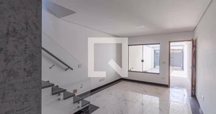 Casa à Venda - Vila Ré, 3 Quartos,  135 m2