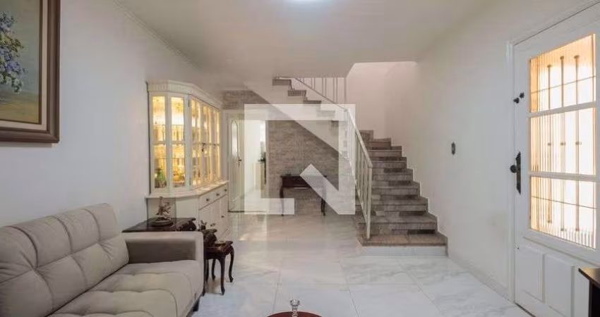Casa à Venda - Jardim Anália Franco, 2 Quartos,  141 m2