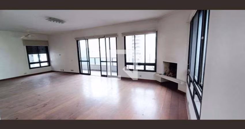 Apartamento à Venda - Panamby, 3 Quartos,  200 m2
