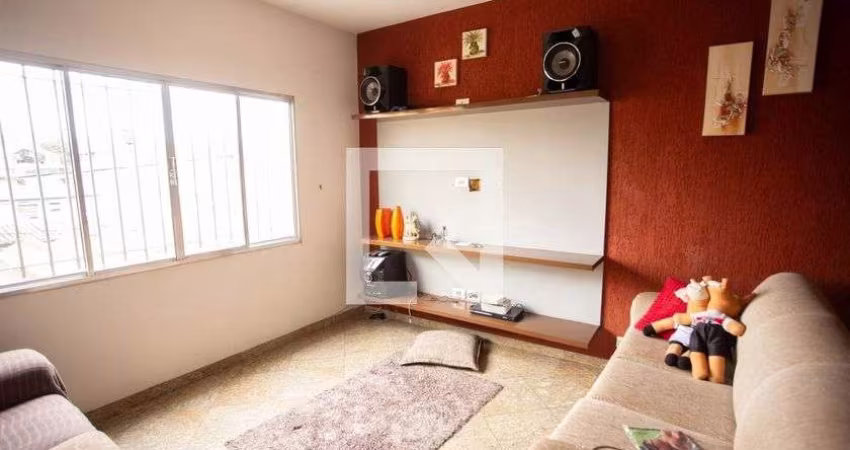 Casa à Venda - Vila Amália, 3 Quartos,  200 m2