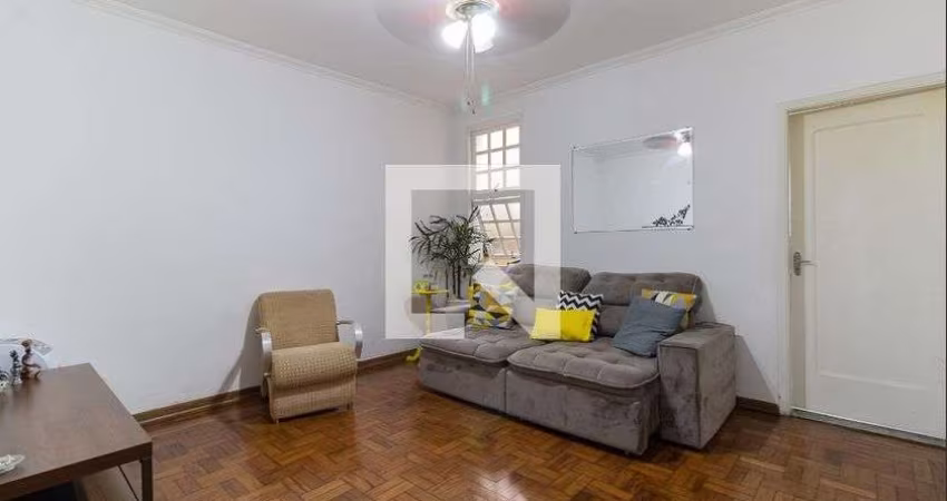 Casa à Venda - Cambuci, 3 Quartos,  200 m2