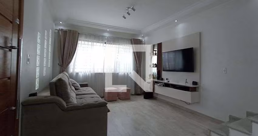 Casa à Venda - Artur Alvim, 2 Quartos,  210 m2