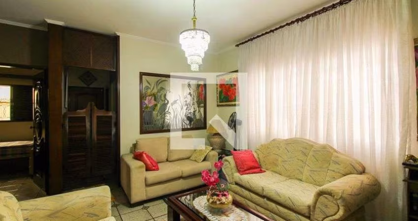 Casa à Venda - Vila Matilde, 3 Quartos,  200 m2