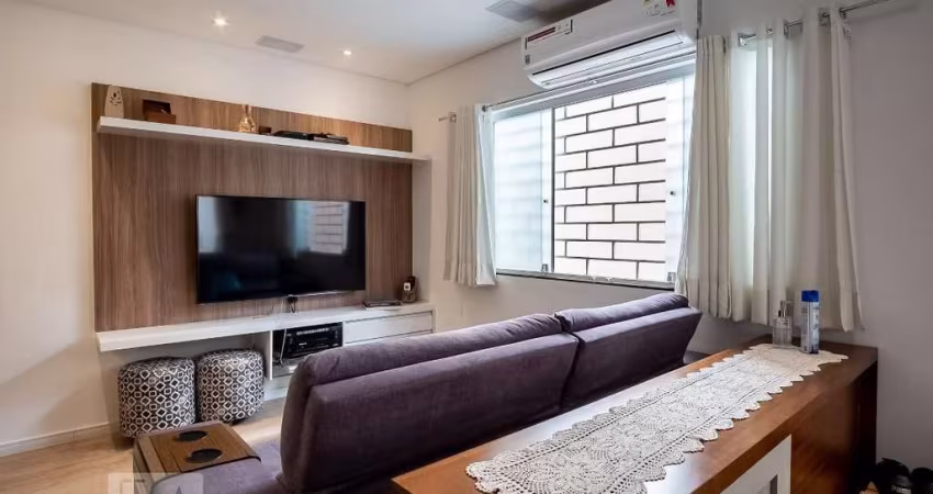 Casa à Venda - Vila Prudente, 2 Quartos,  119 m2