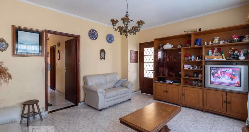 Casa à Venda - Água Fria, 3 Quartos,  110 m2