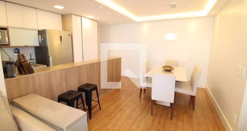 Apartamento à Venda - Vila Andrade, 2 Quartos,  75 m2