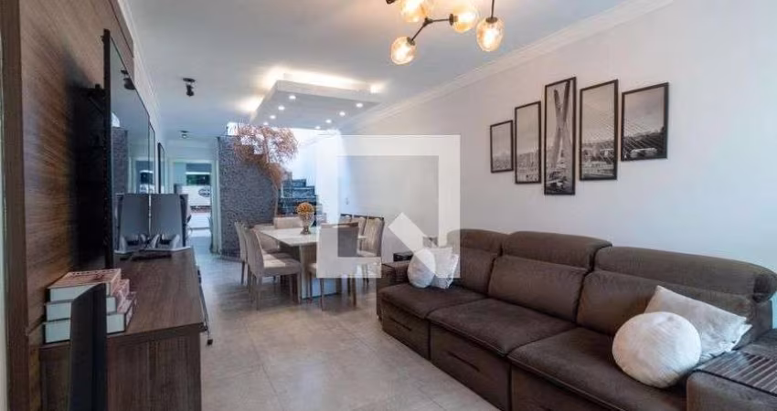 Casa à Venda - Vila Ré, 2 Quartos,  137 m2