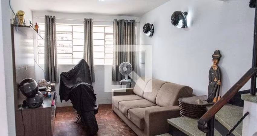 Casa à Venda - Cambuci, 2 Quartos,  100 m2