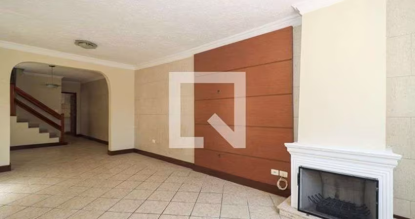 Casa à Venda - Portal do Morumbi, 2 Quartos,  120 m2