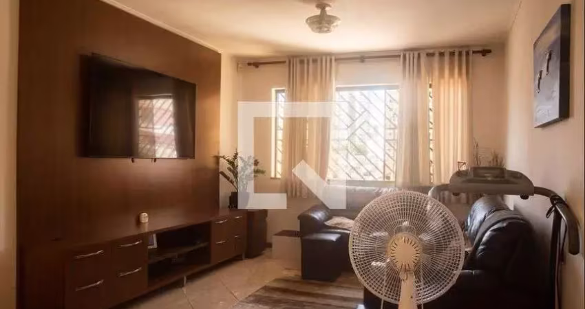 Casa com 3 quartos à venda na Rua Doutor Eduardo Lobo, --, Saúde, São Paulo