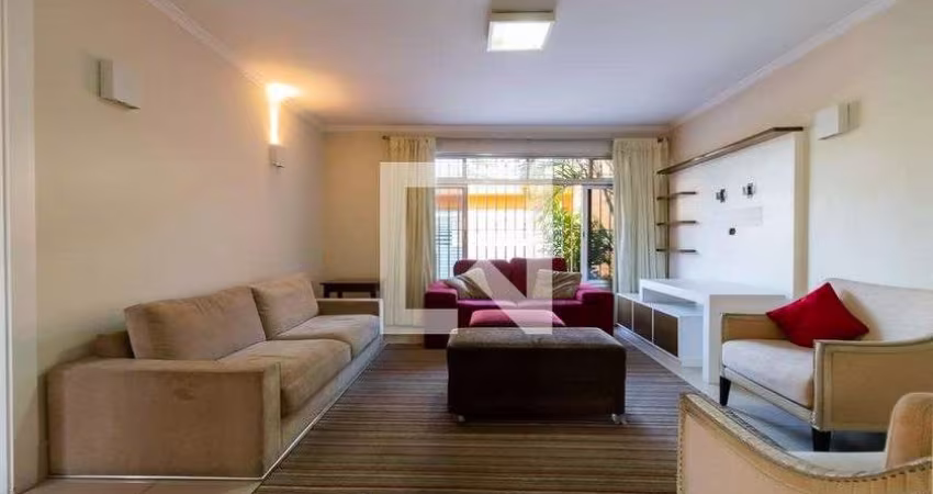 Casa à Venda - Sacomã, 4 Quartos,  200 m2
