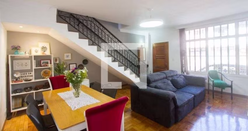 Casa à Venda - Chácara Santo Antonio, 4 Quartos,  140 m2