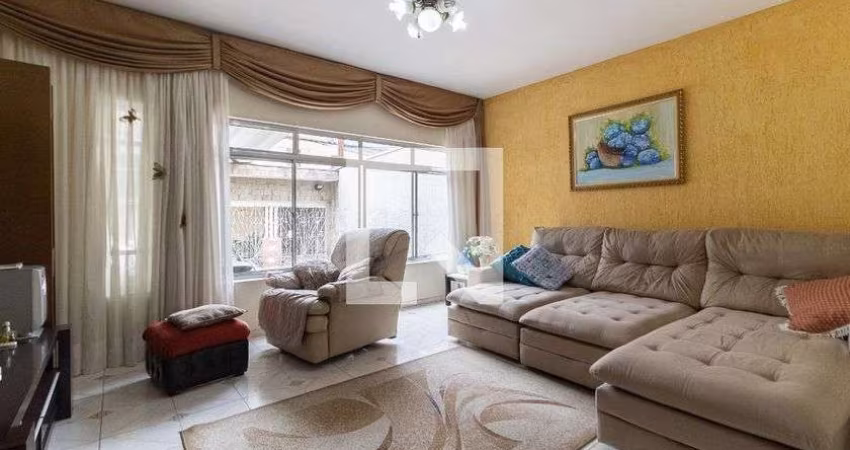 Casa à Venda - Vila das Mercês, 3 Quartos,  200 m2