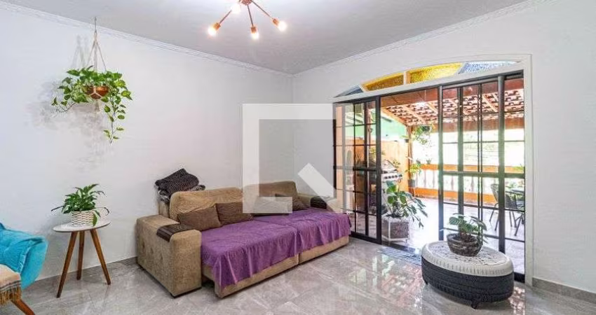 Casa à Venda - Butantã, 3 Quartos,  185 m2