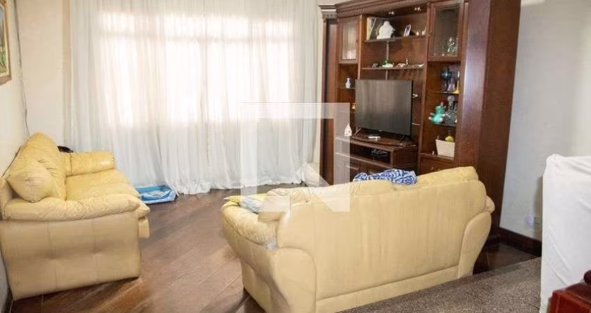 Casa à Venda - Jardim Brasil , 5 Quartos,  200 m2
