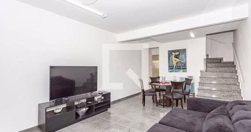 Casa à Venda - Vila Mariana, 2 Quartos,  202 m2