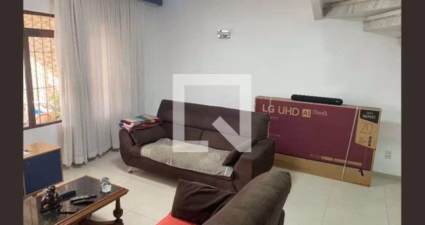 Casa à Venda - Vila Campestre, 4 Quartos,  164 m2