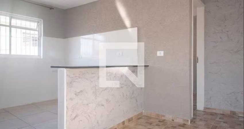 Casa à Venda - Saúde, 1 Quarto,  33 m2