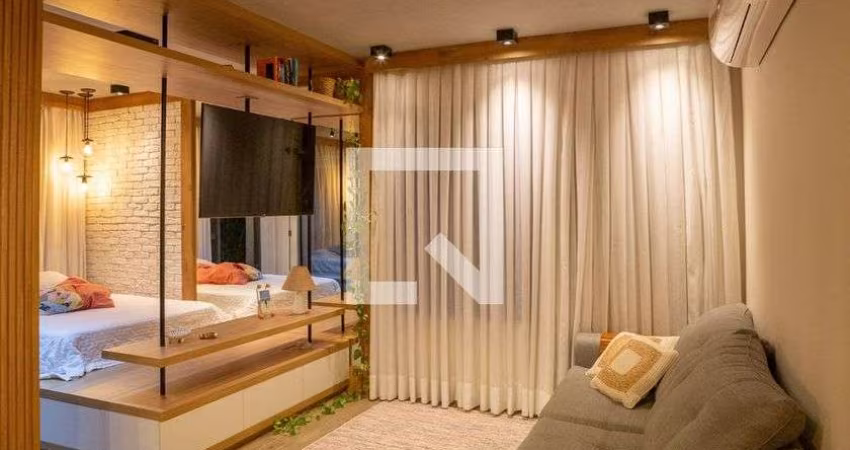 Apartamento à Venda - Vila Pompéia, 1 Quarto,  48 m2