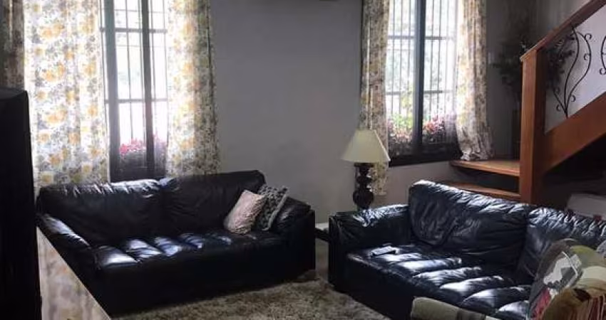 Casa à Venda - Portal do Morumbi, 4 Quartos,  210 m2