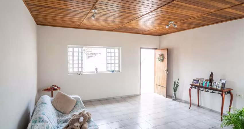 Casa à Venda - Belém, 2 Quartos,  250 m2