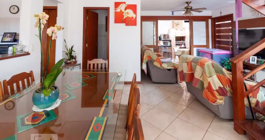 Casa à Venda - Butantã, 6 Quartos,  228 m2