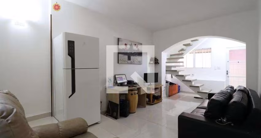 Casa à Venda - Vila Pompéia, 2 Quartos,  120 m2