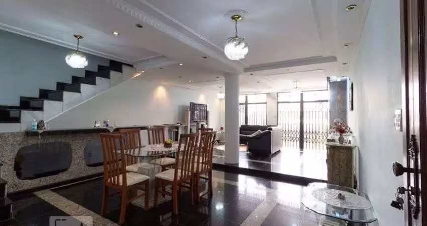 Casa à Venda - Vila Gustavo, 4 Quartos,  240 m2