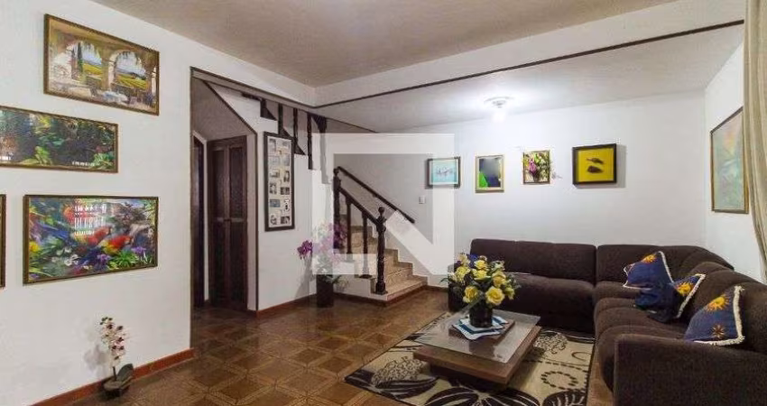 Casa à Venda - Vila Jacuí, 3 Quartos,  280 m2