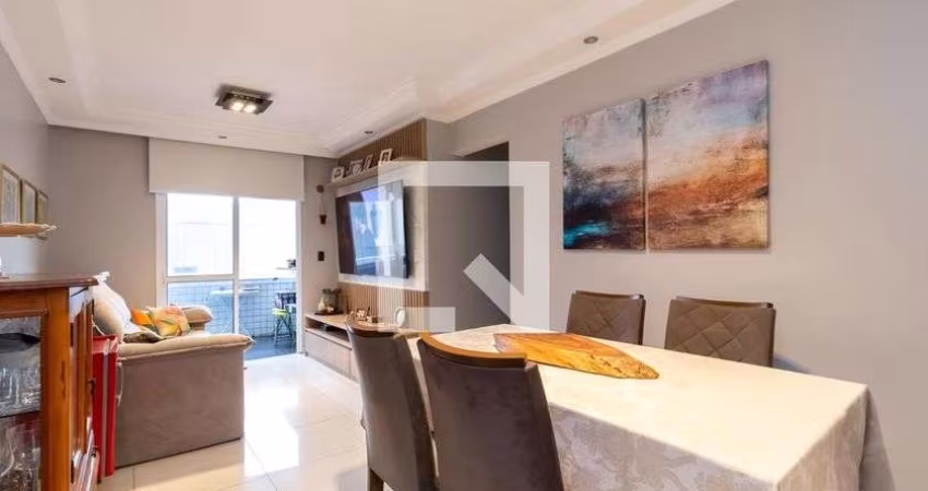 Apartamento à Venda - Água Fria, 3 Quartos,  83 m2