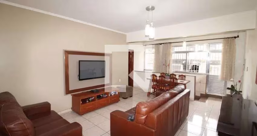 Casa à Venda - Santana, 2 Quartos,  240 m2