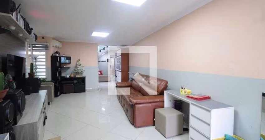 Casa à Venda - Vila Carrão, 3 Quartos,  135 m2
