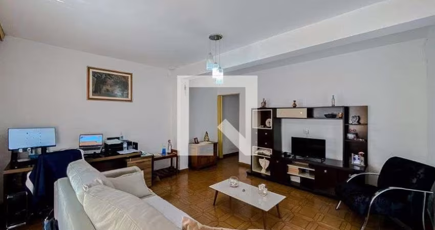 Casa à Venda - Jardim Anália Franco, 2 Quartos,  174 m2
