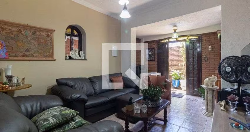Casa à Venda - Bosque da Saúde, 3 Quartos,  120 m2