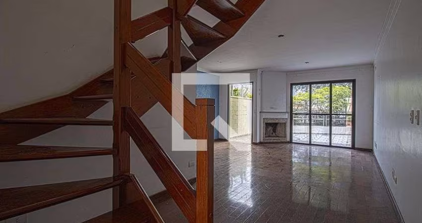 Casa à Venda - Bosque da Saúde, 3 Quartos,  127 m2