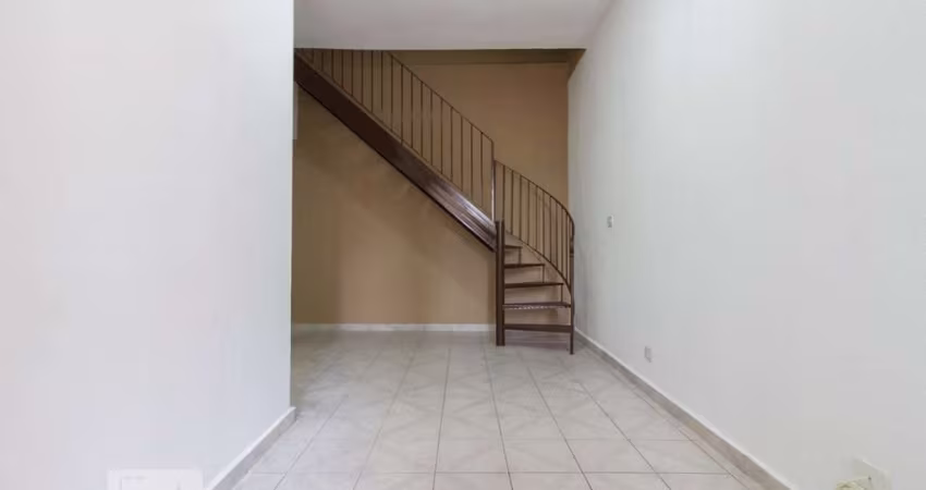 Casa à Venda - Vila Carrão, 2 Quartos,  300 m2