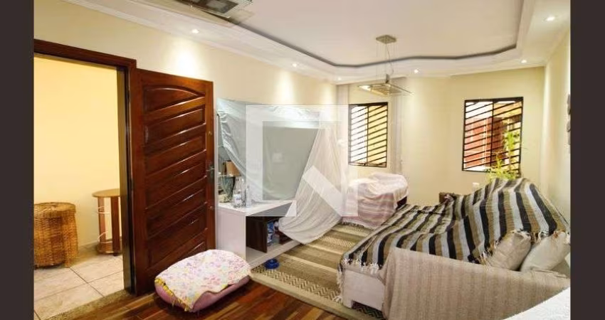 Casa à Venda - Vila Constança , 4 Quartos,  137 m2