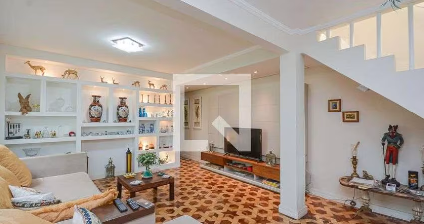 Casa à Venda - Jardim Marajoara , 4 Quartos,  185 m2