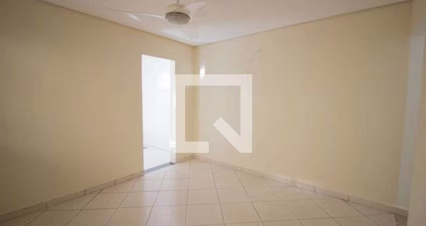 Casa à Venda - Itaquera, 3 Quartos,  233 m2