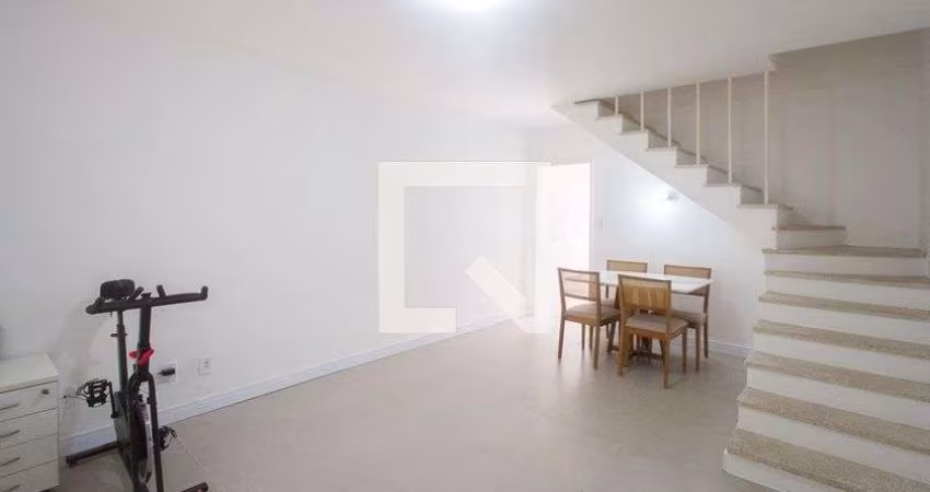 Casa à Venda - Santo Amaro , 2 Quartos,  85 m2