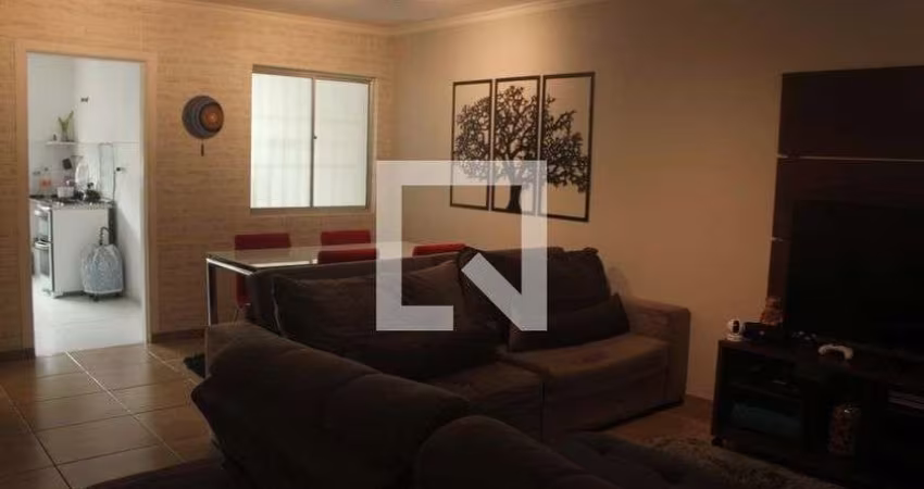 Casa à Venda - Jardim Marajoara , 3 Quartos,  122 m2