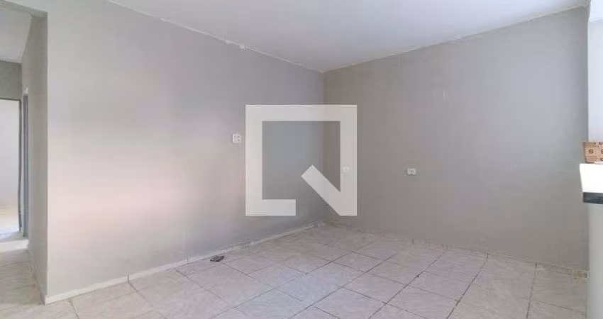 Casa à Venda - Vila Jacuí, 2 Quartos,  75 m2