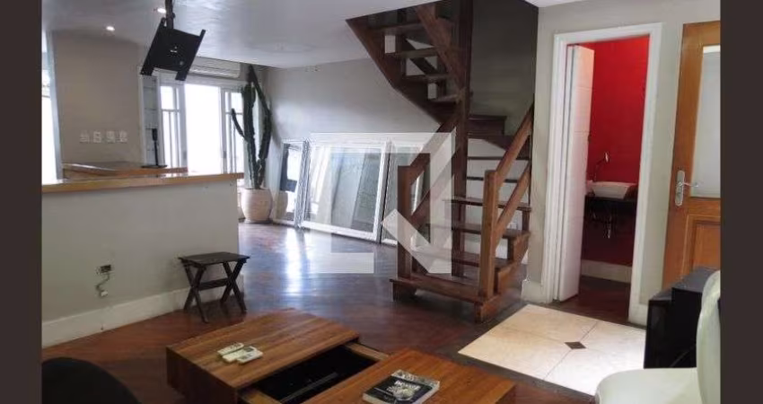 Casa à Venda - Jardim Peri, 3 Quartos,  140 m2