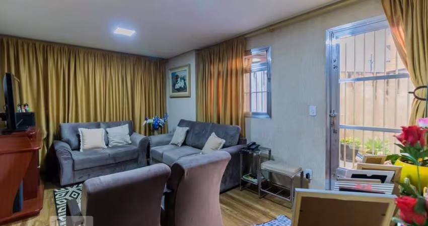 Casa à Venda - Itaquera, 6 Quartos,  300 m2