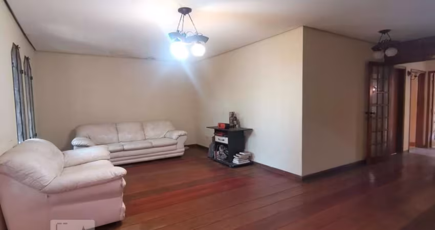 Casa à Venda - Vila Sônia, 2 Quartos,  240 m2