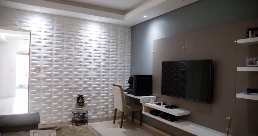 Casa à Venda - Vila Ema, 3 Quartos,  250 m2